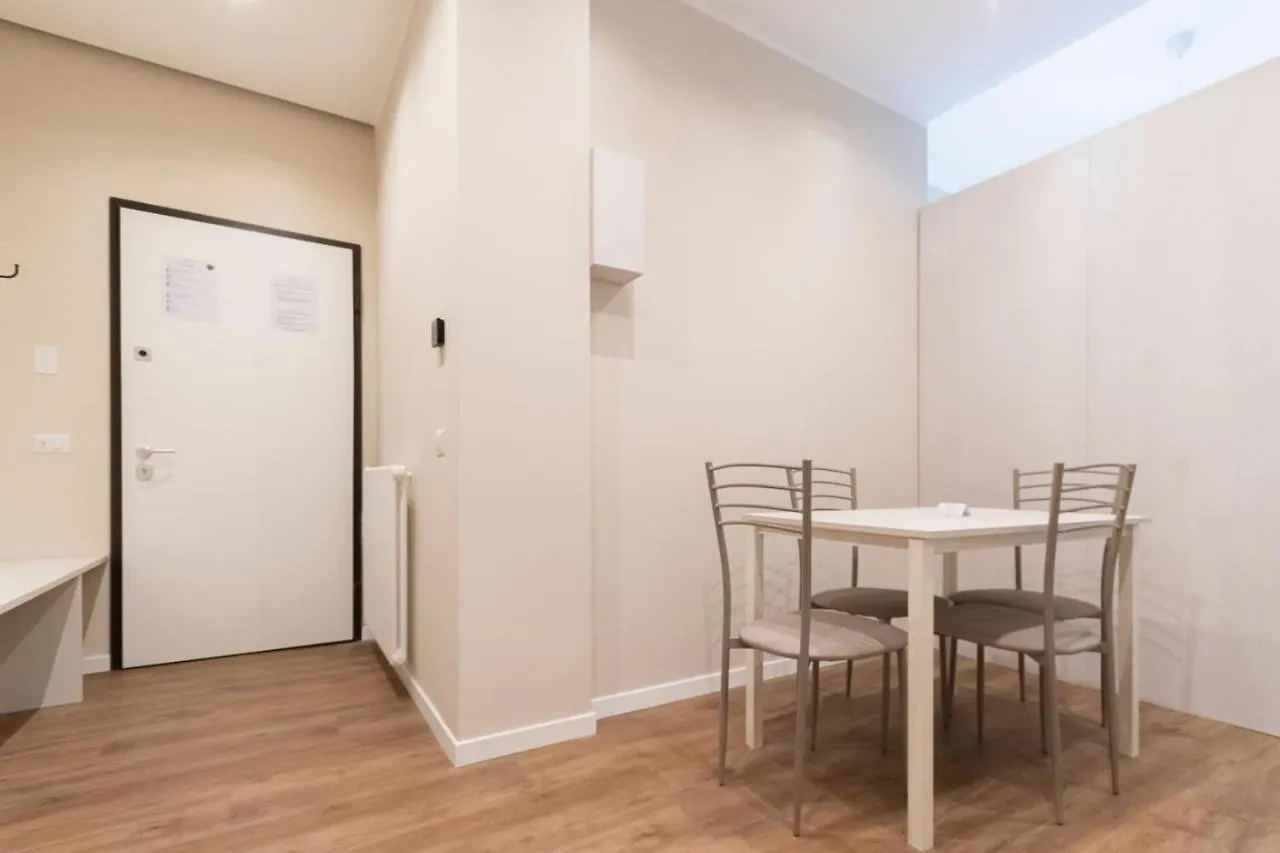 Missori Apartment 1 Milan