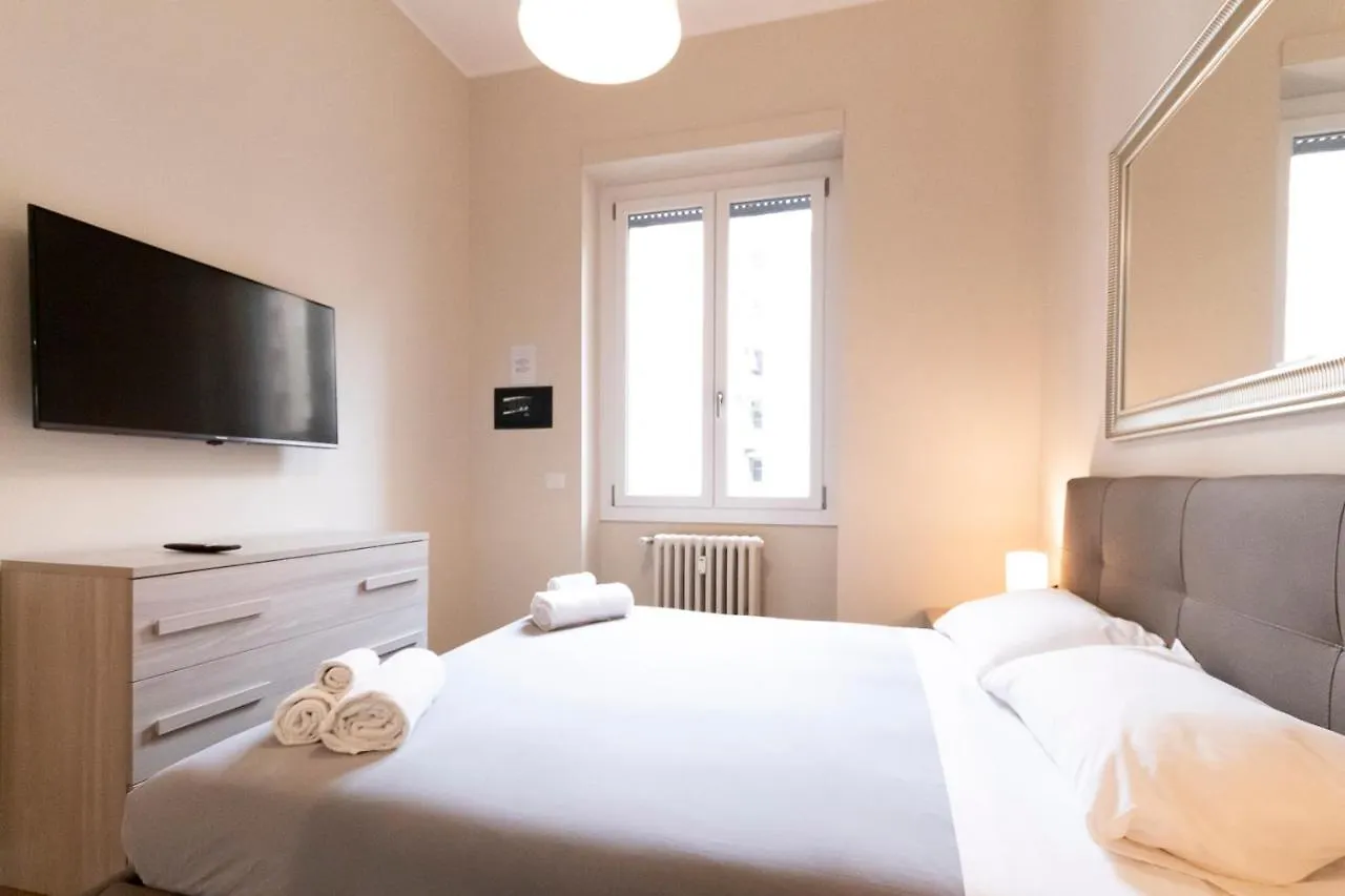 Missori Apartment 1 Milan