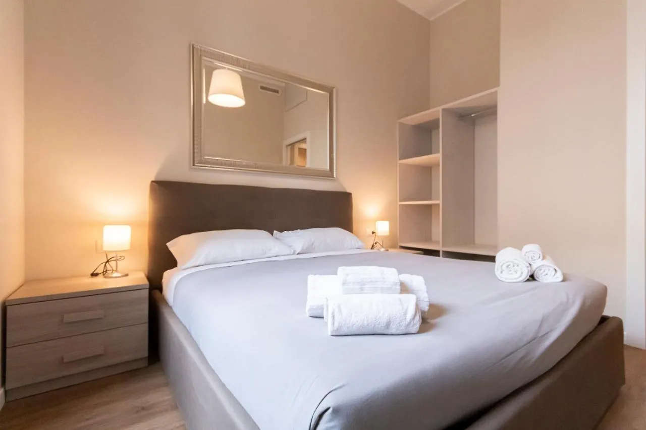 Missori Apartment 1 Milan Italy